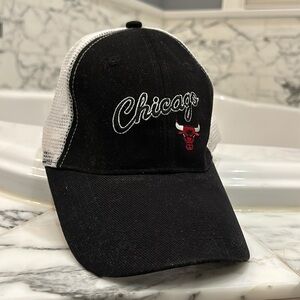 Chicago Bulls cap hat adjustable closure excellent condition baseball cap